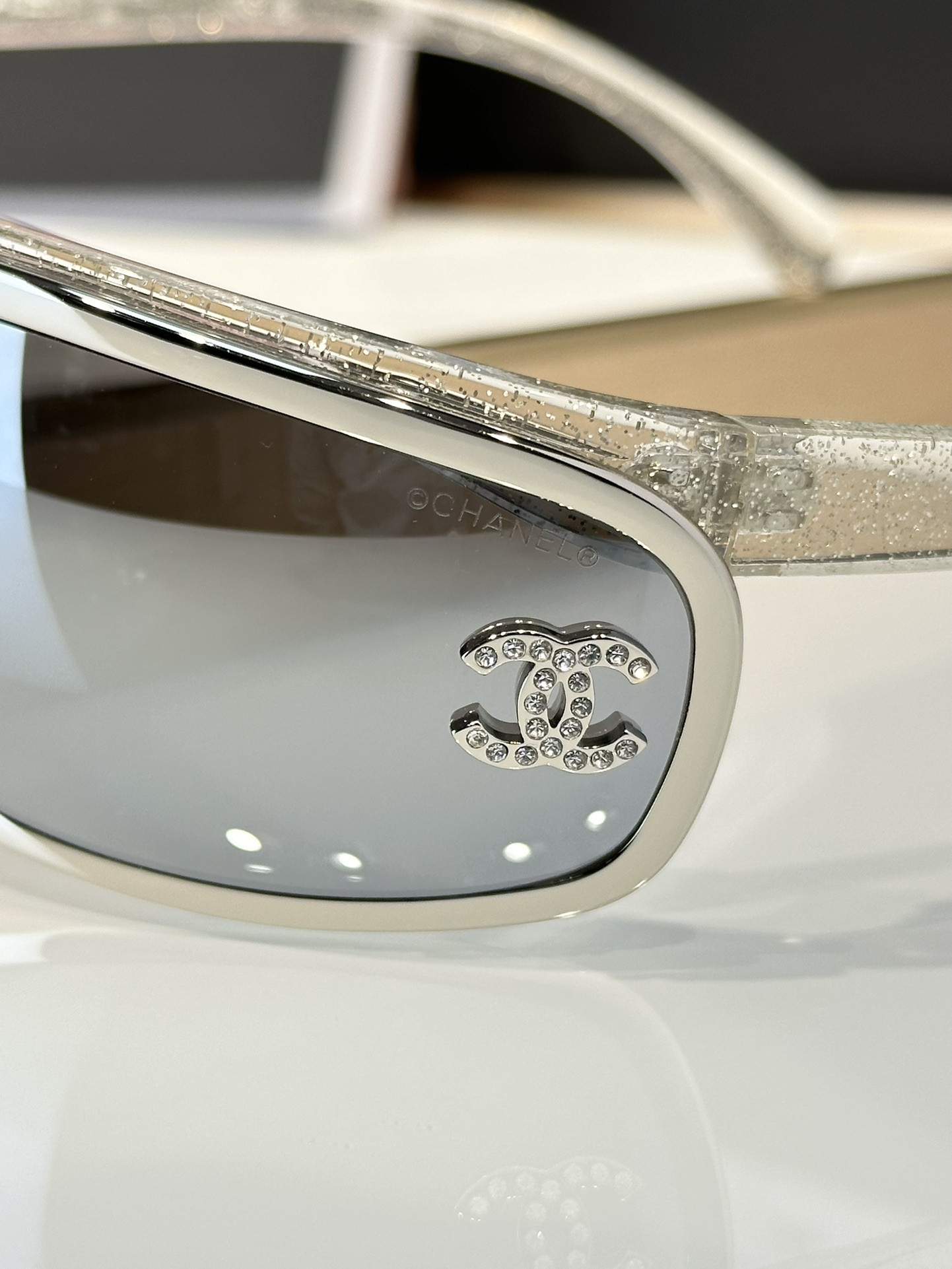 Ch**el Glasses coco neige 71557