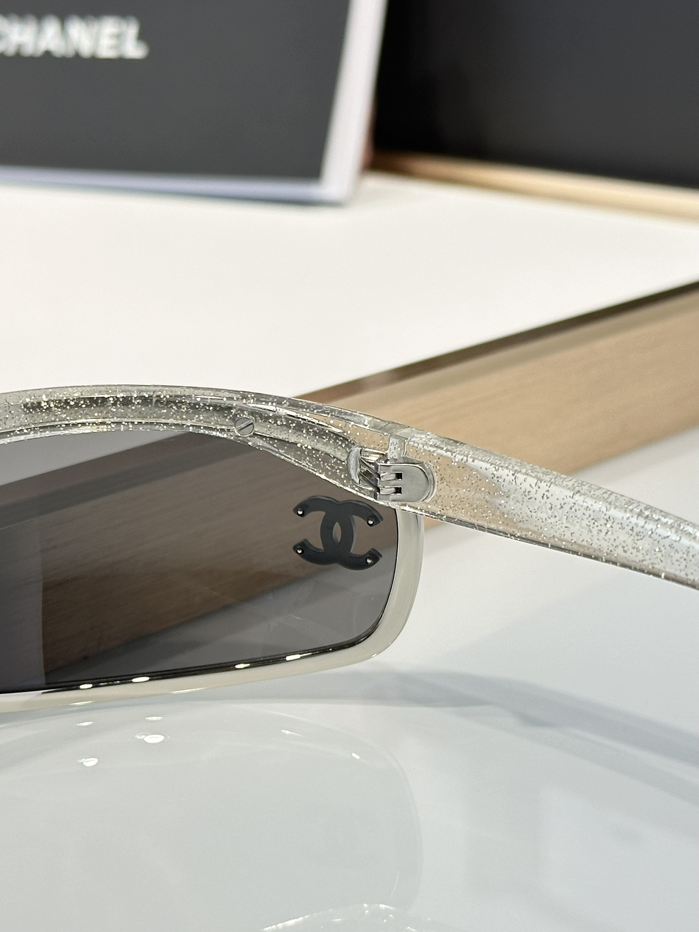 Ch**el Glasses coco neige 71557
