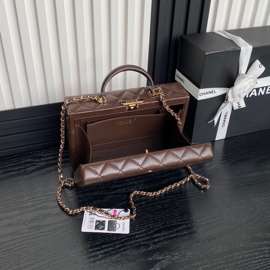 Ch**el Box bag 15x22x7.5cm