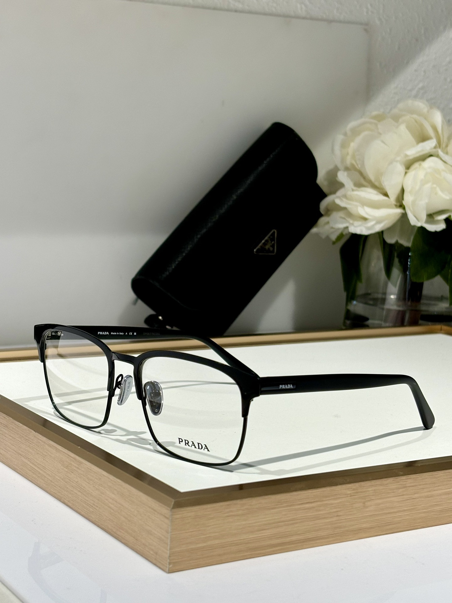 Pra*a Glasses VPR58Z 57-19-145