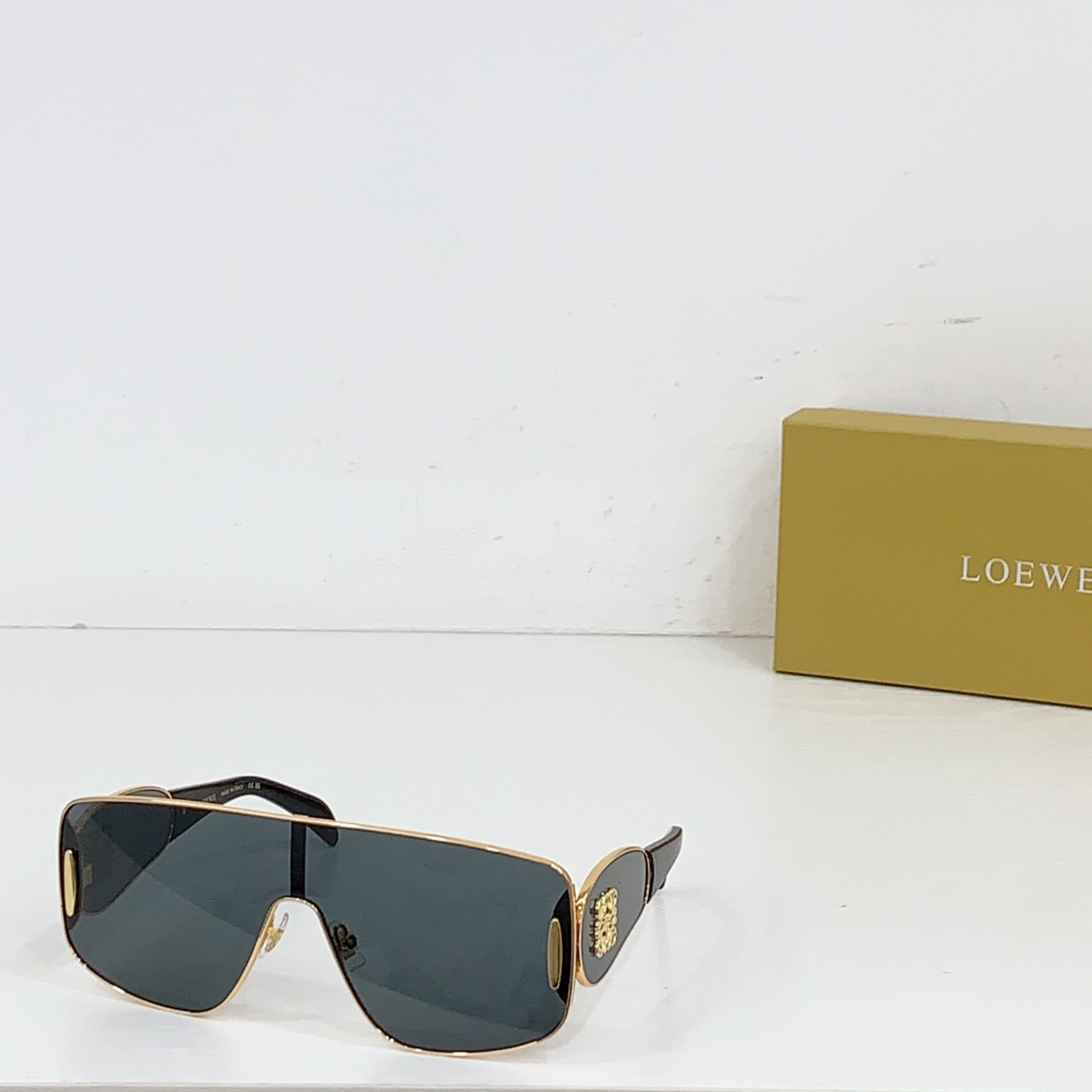 L0ew* Glasses LW5094S 141-0-142