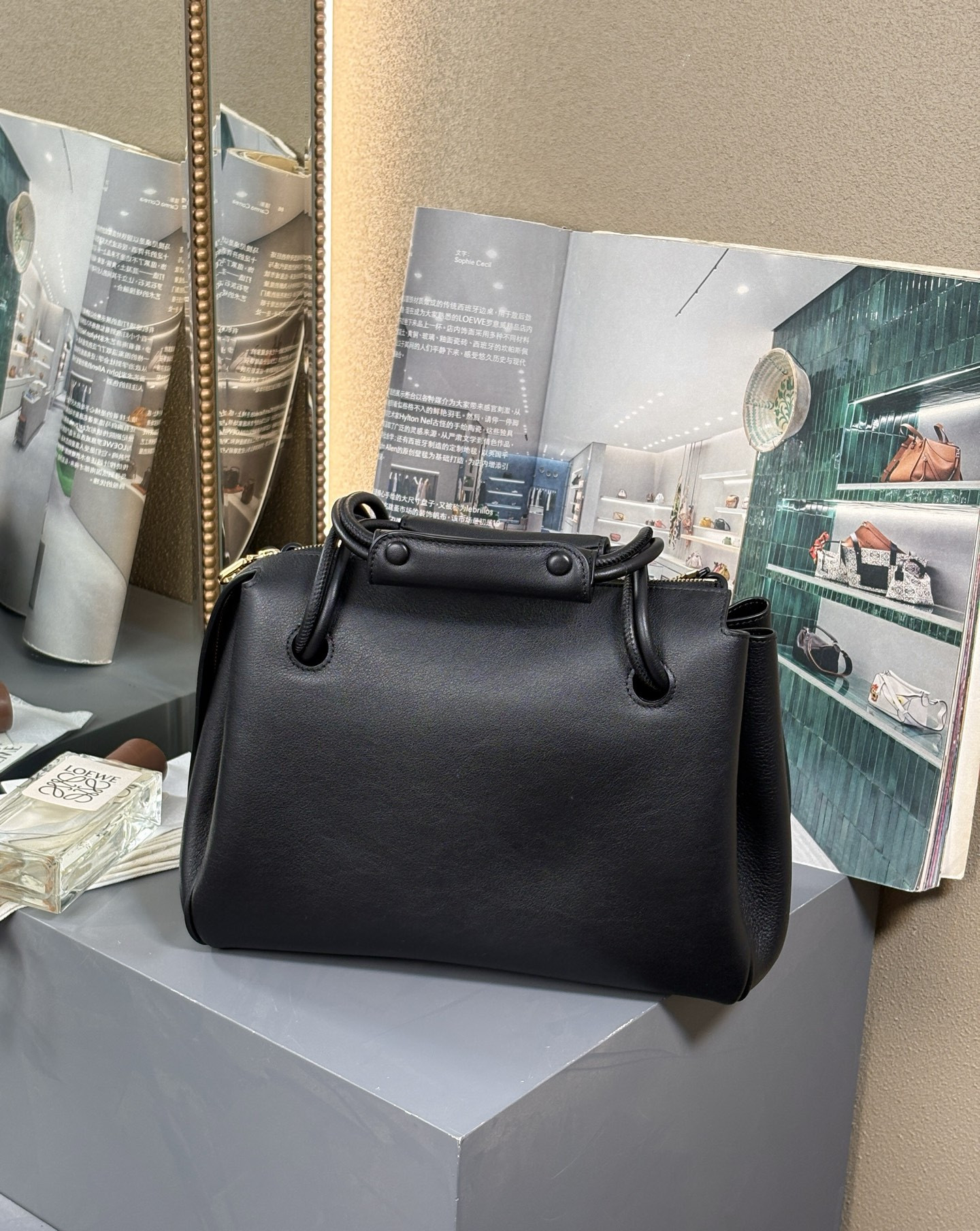 L0ew* Medium Madrid bag in S*pple calfskin 28.5x11x23cm