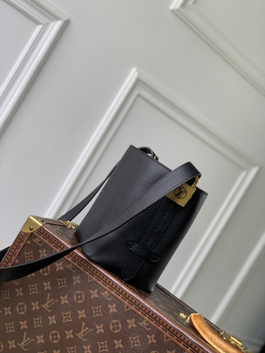 LV Low Key All In BB M25543 16x18x12cm