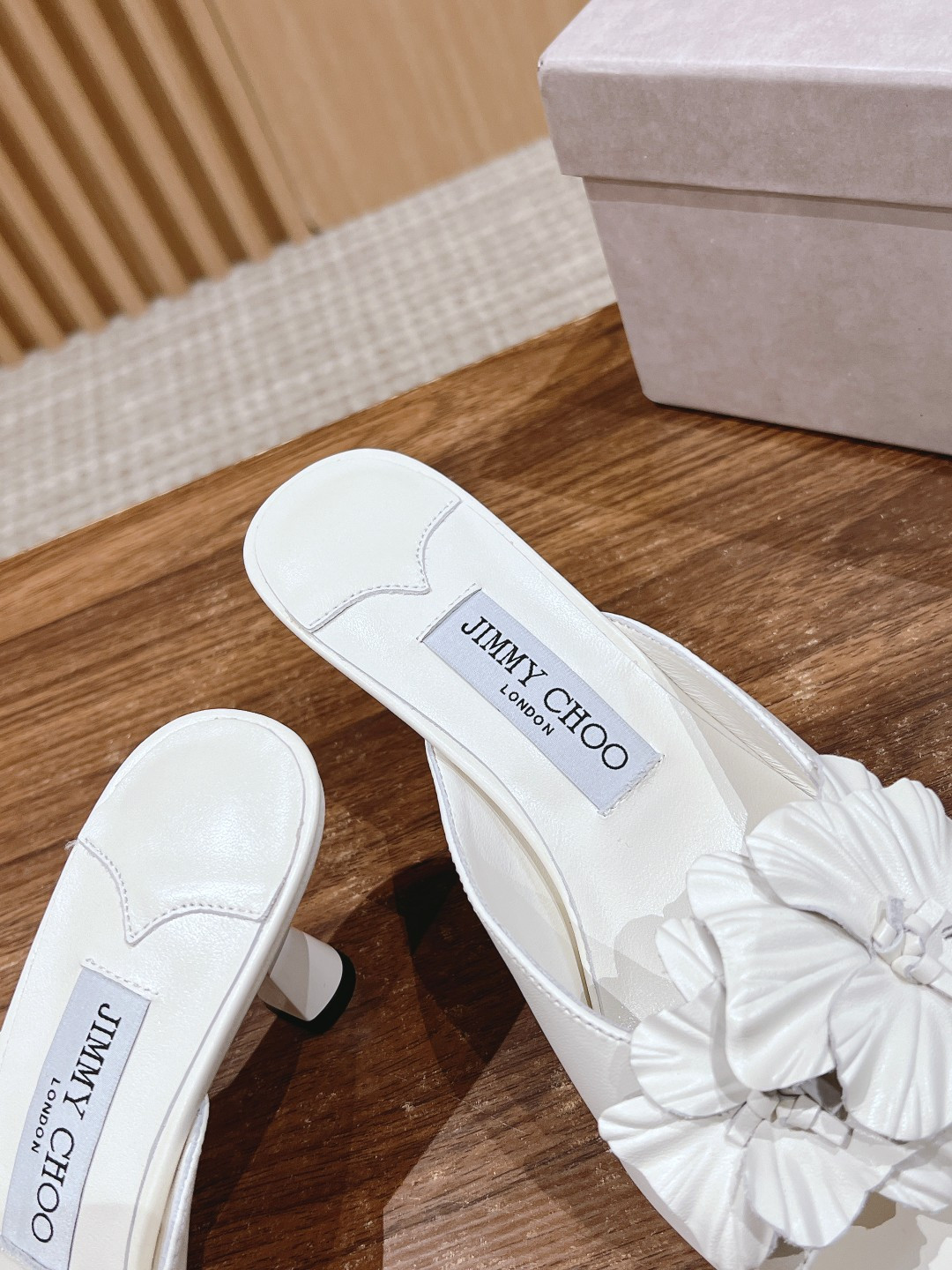 UA J1m*y Ch00 Slides 6.5cm