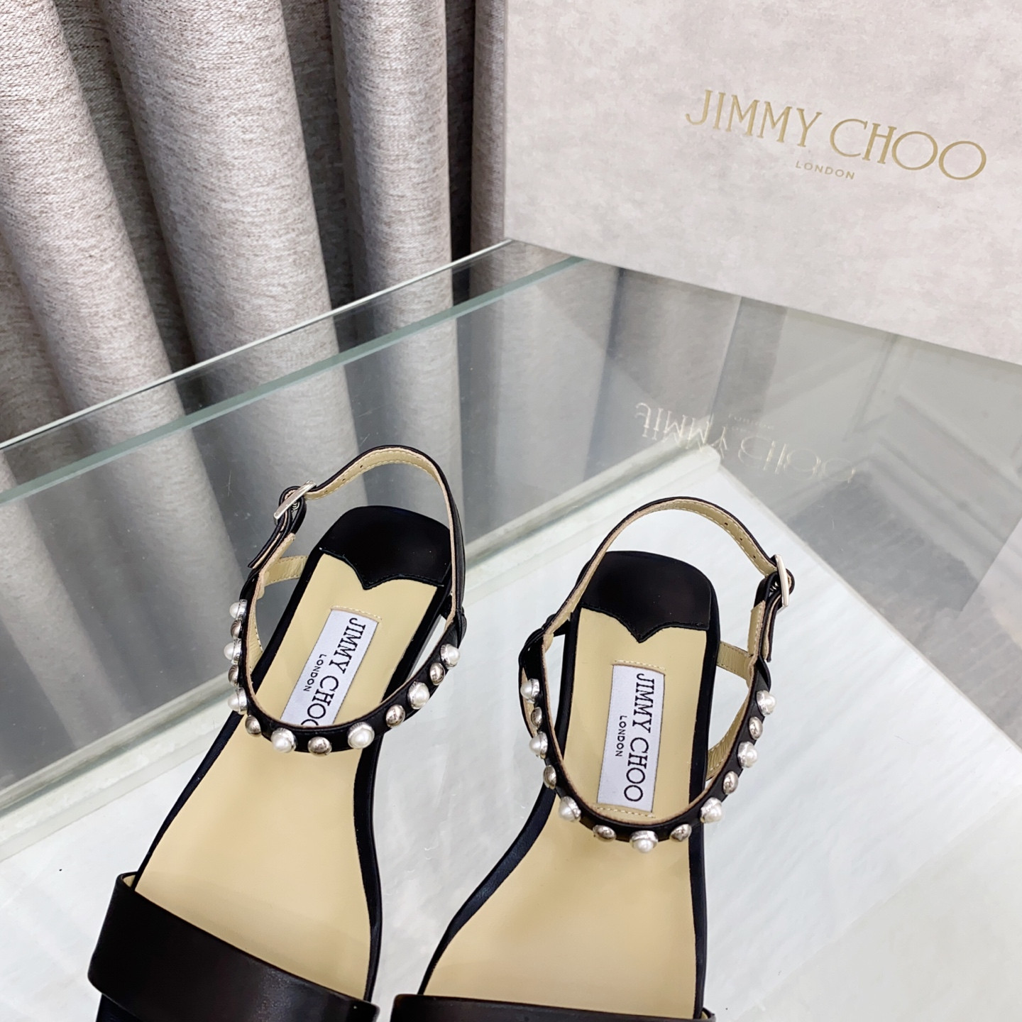 UA J1m*y Ch00 Sandals