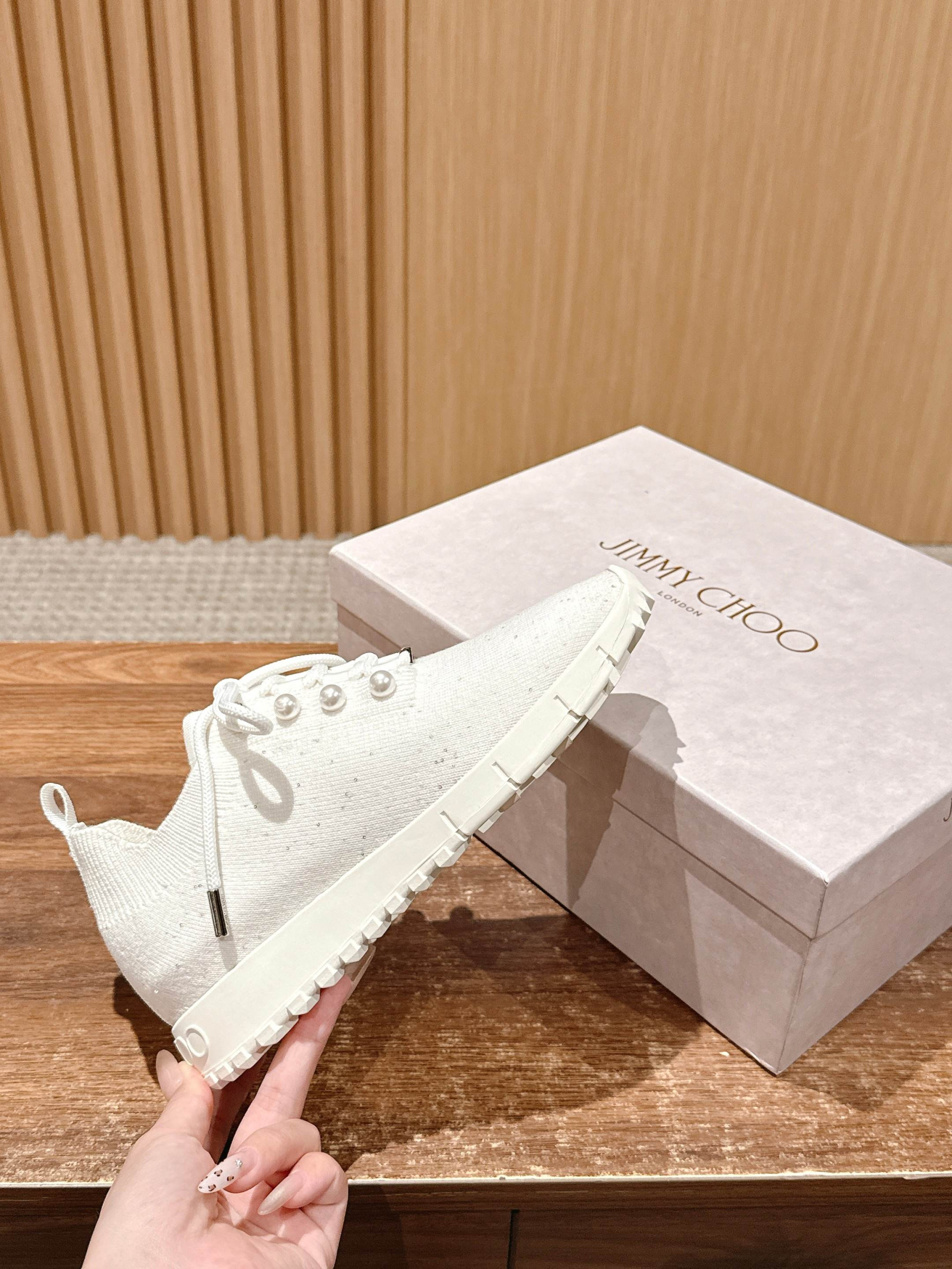 UA J1m*y Ch00 Casual Sneakers