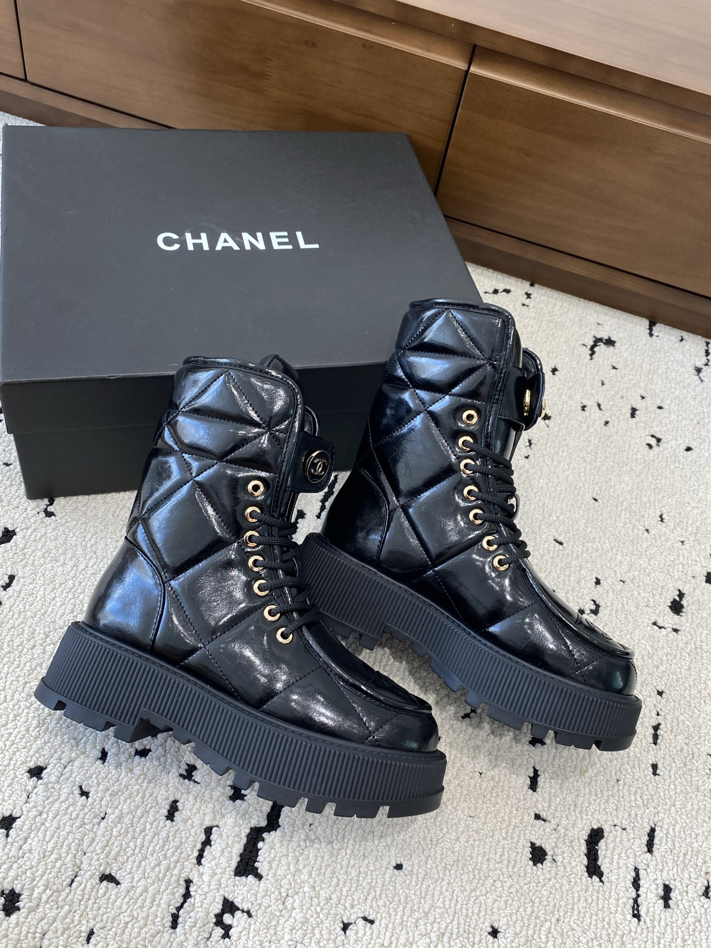 UA Ch**el Boots