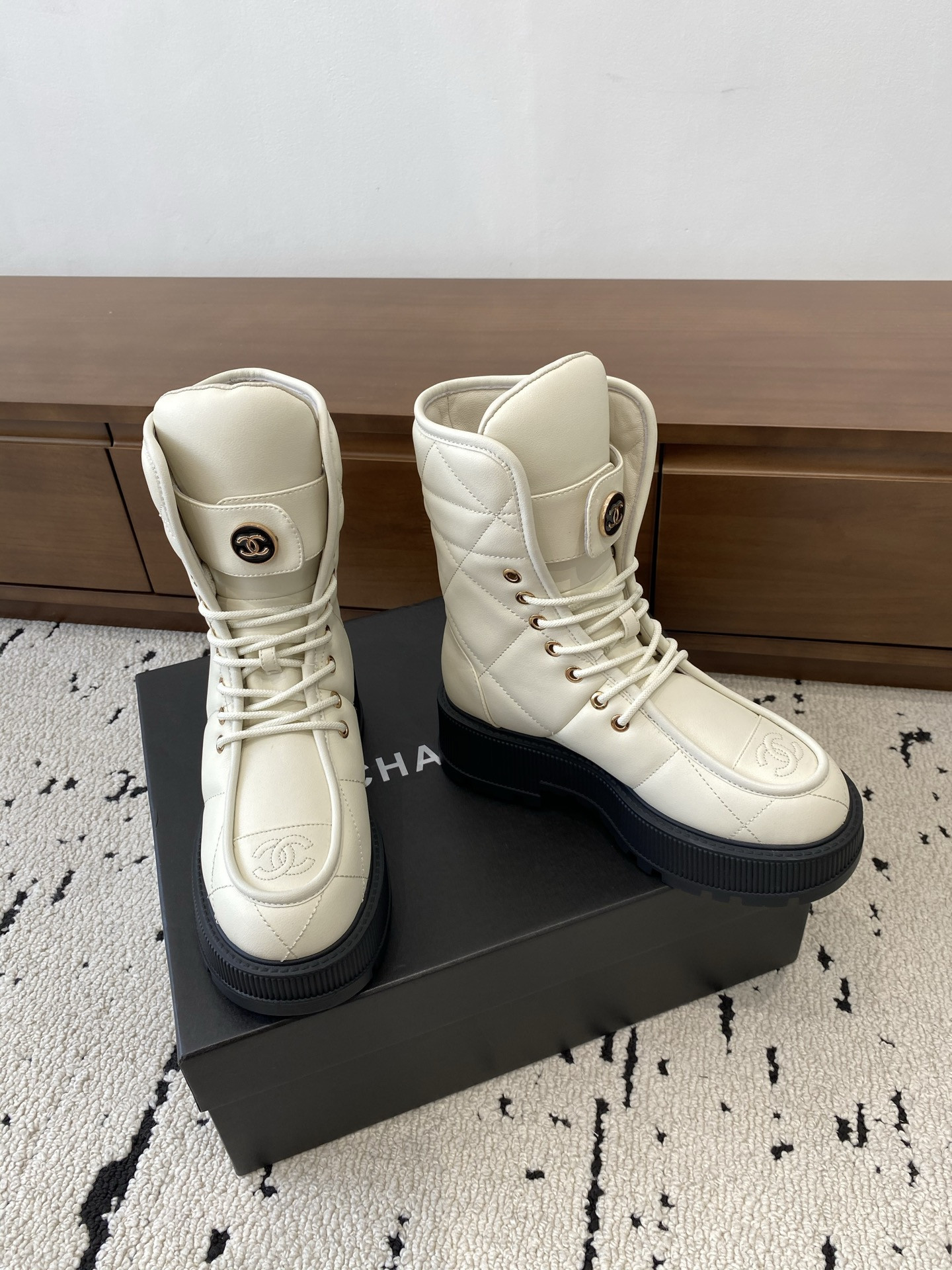 UA Ch**el Boots