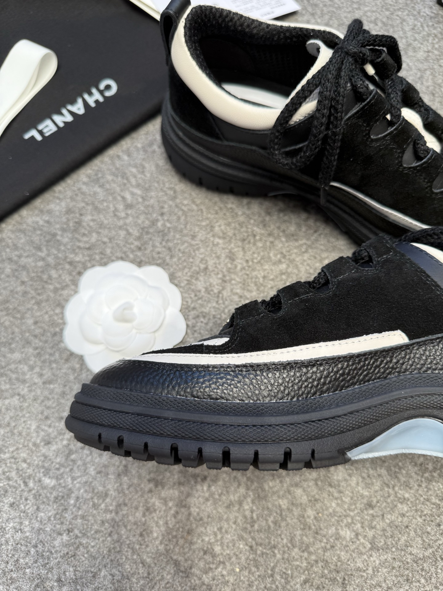 UA Ch**el Sneakers