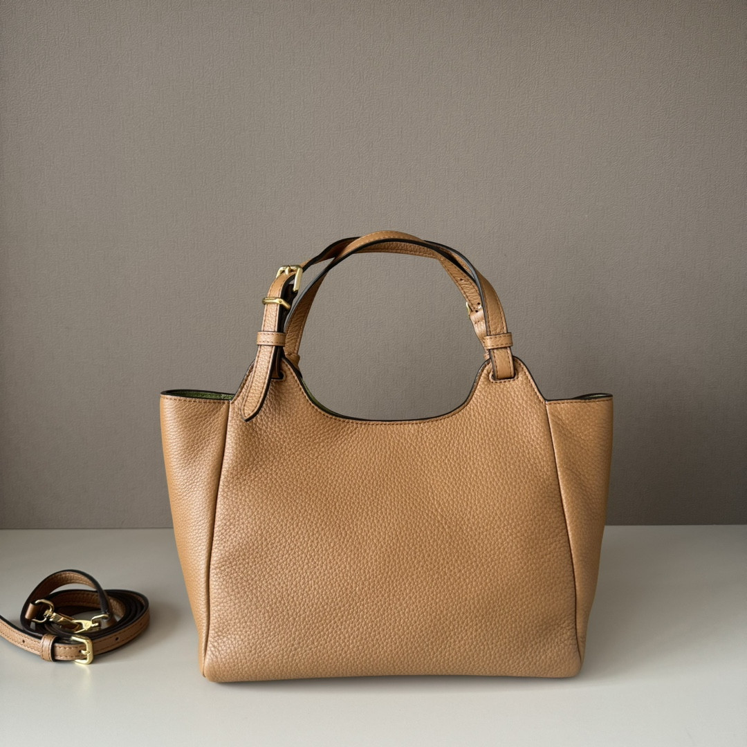 M1v M1v leather handbag 20x25.5x13cm