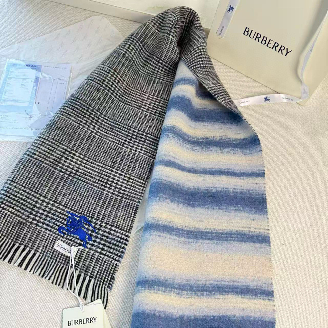 Bv*b*rry scarf 30x190cm