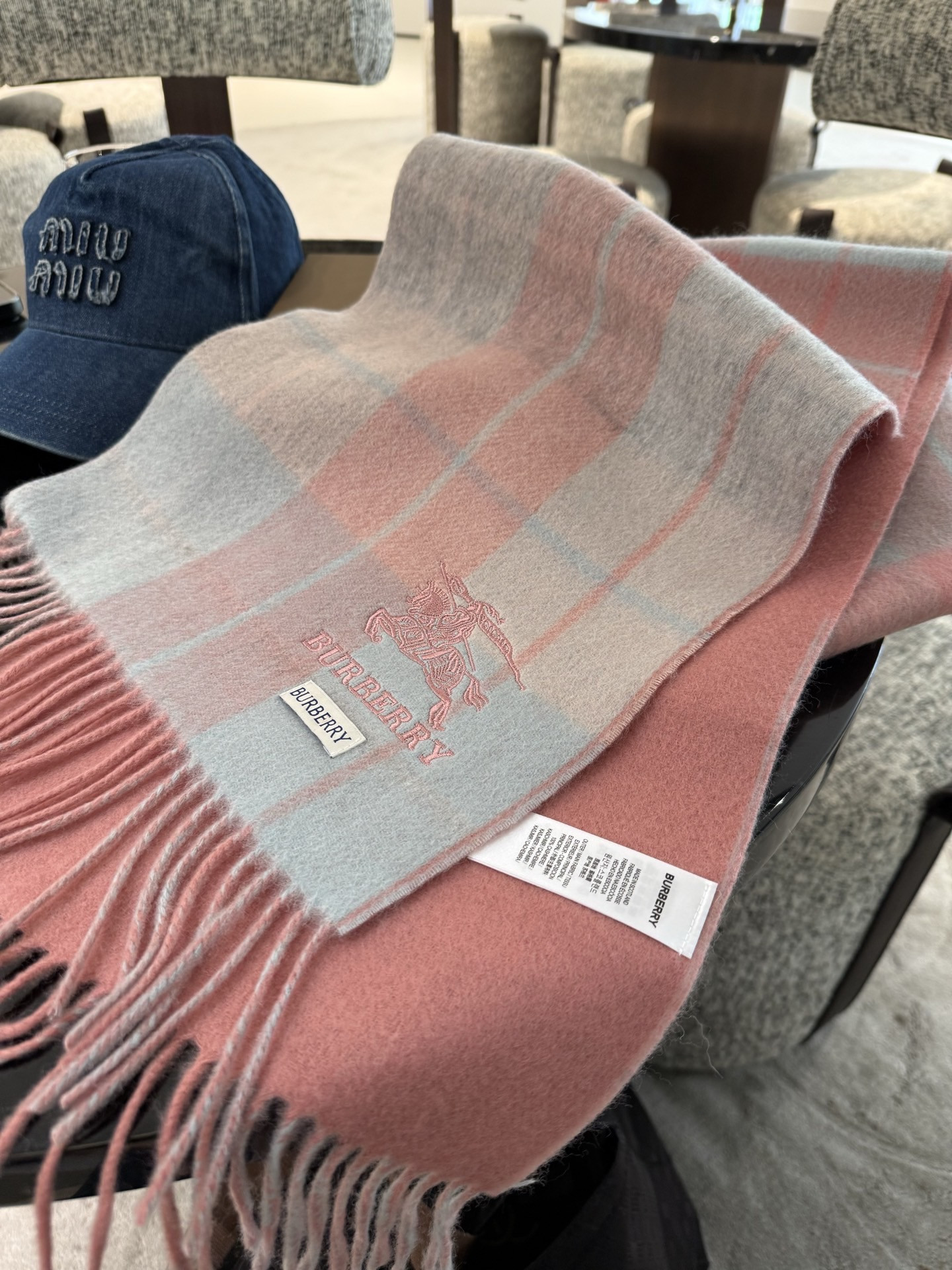 Bv*b*rry scarf 30x180cm
