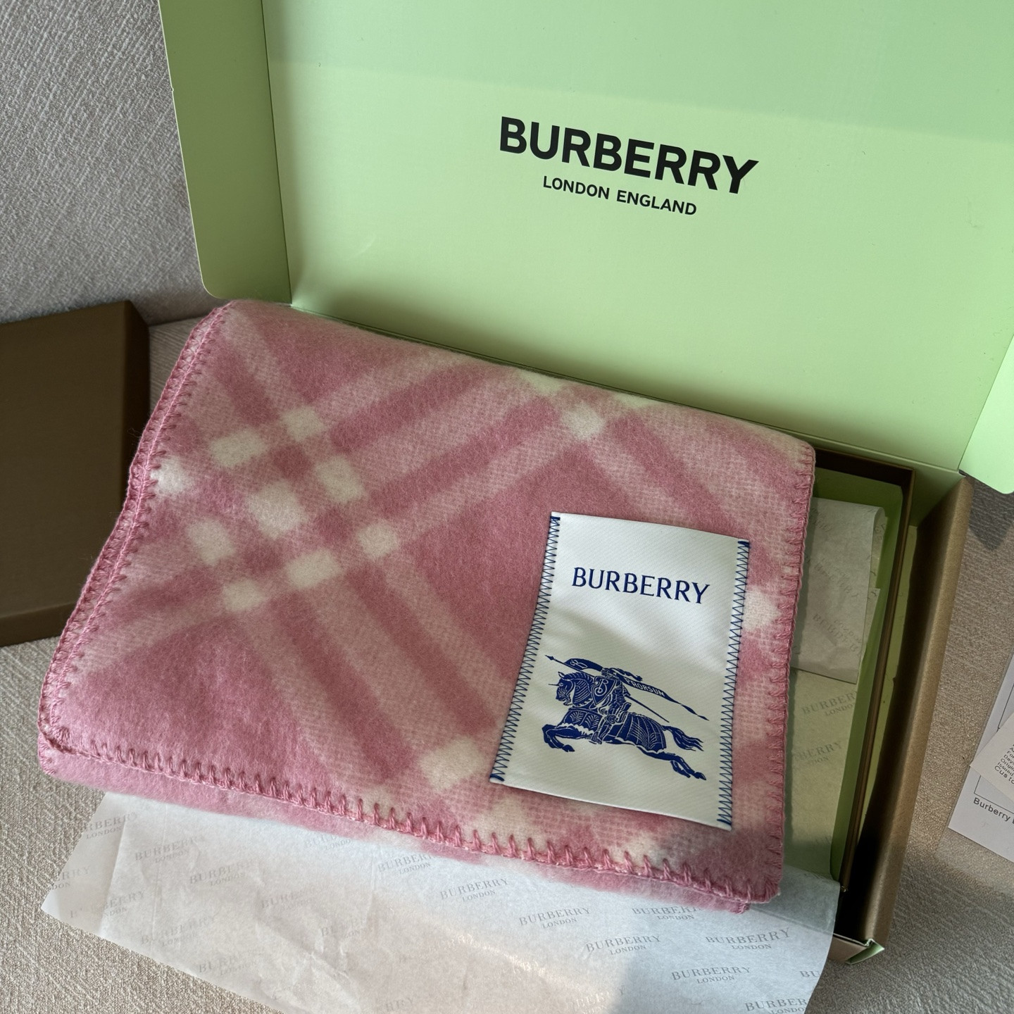 Bv*b*rry scarf 30x182cm 100% wool