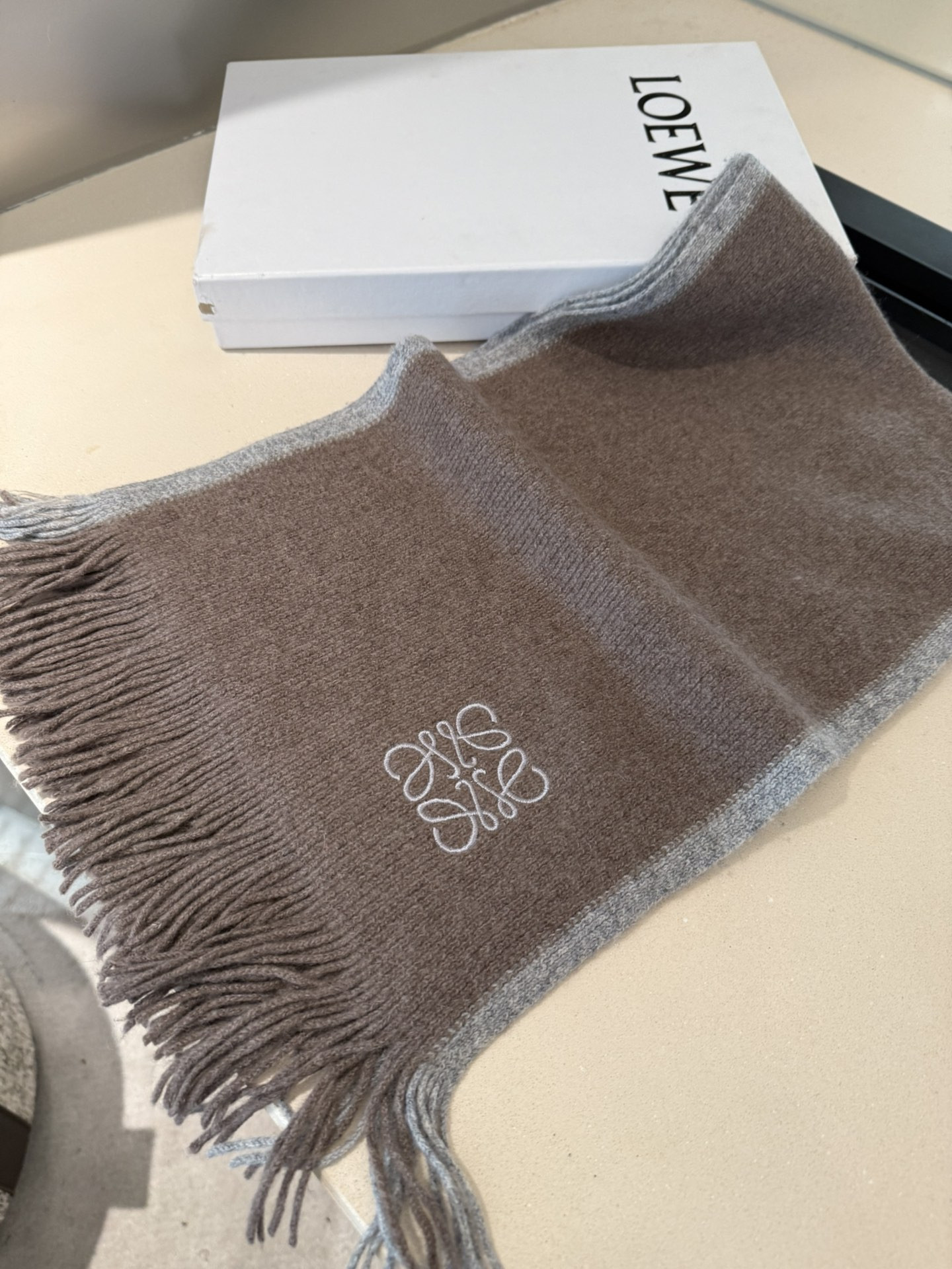 L0ew* scarf 30x180cm
