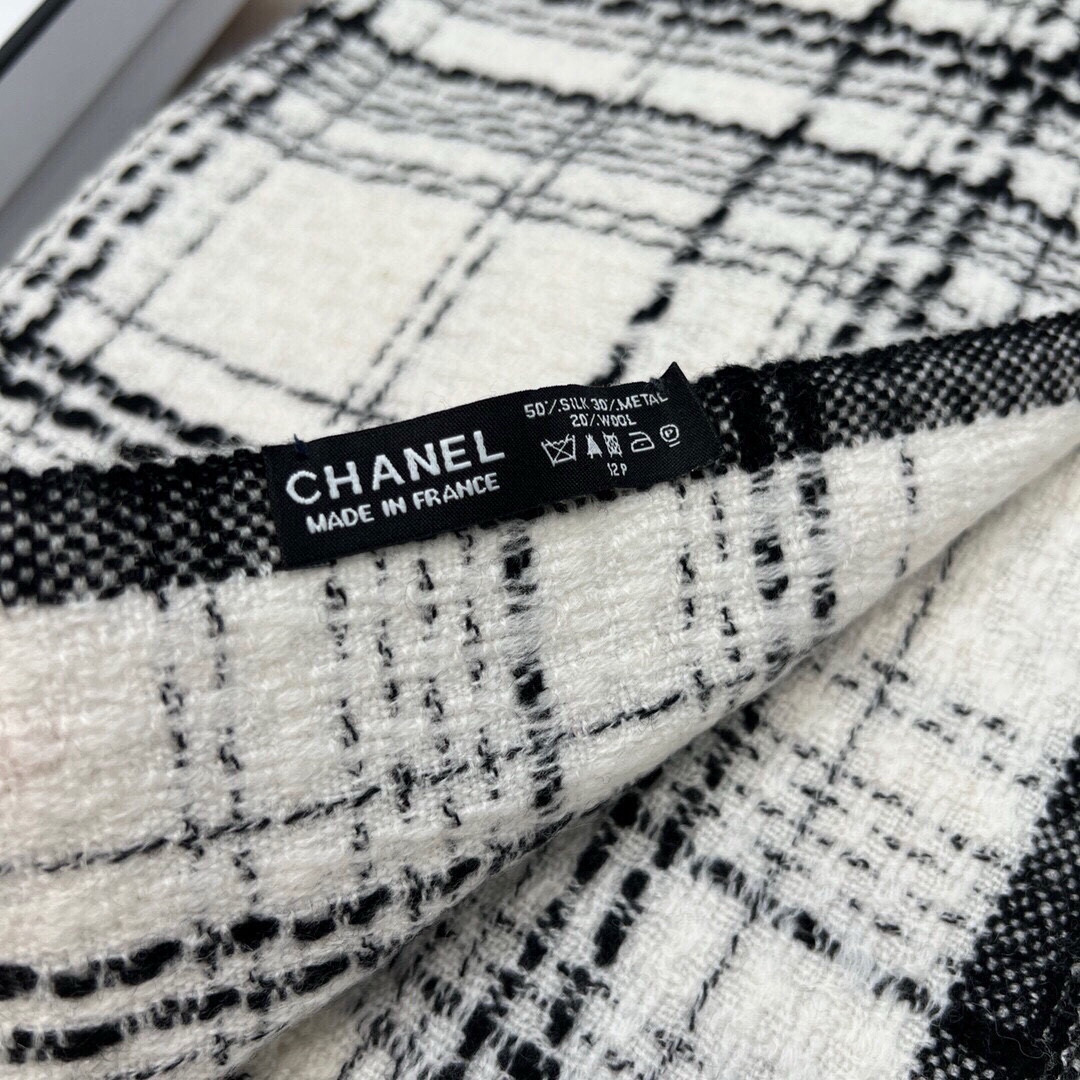 Ch**el scarf 70x190cm