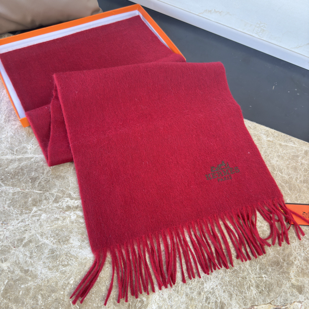 H**me5 scarf 32x180cm