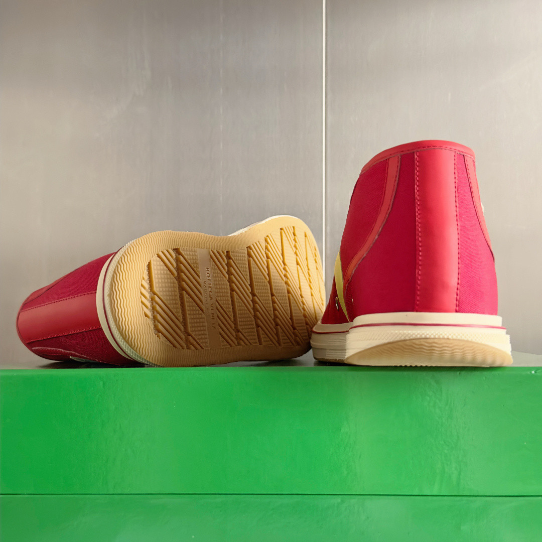 ua b0tte*a Ven*ta eliot sneaker